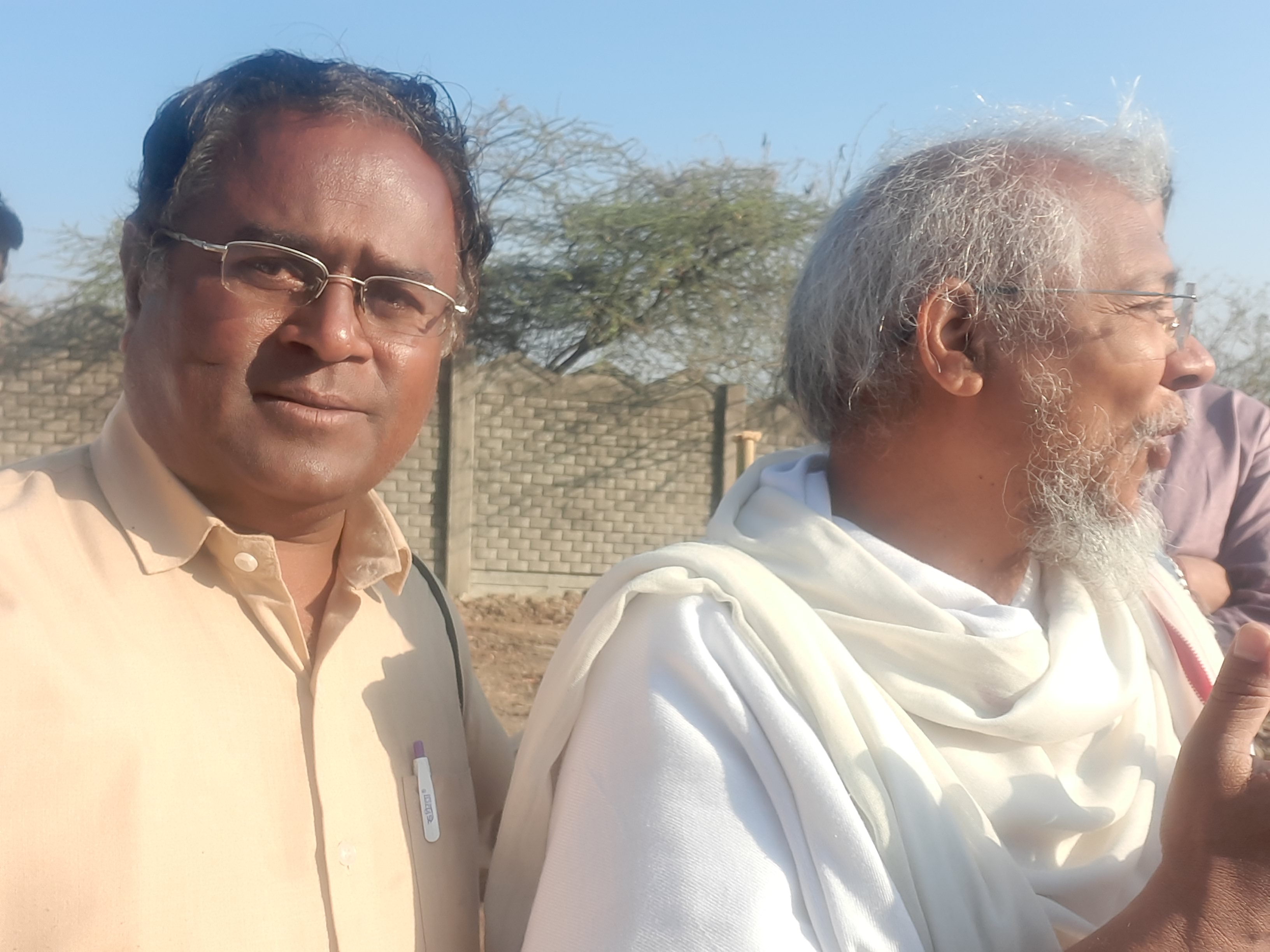 Virajbhai Adani નો પ્રોફાઇલ ફોટો